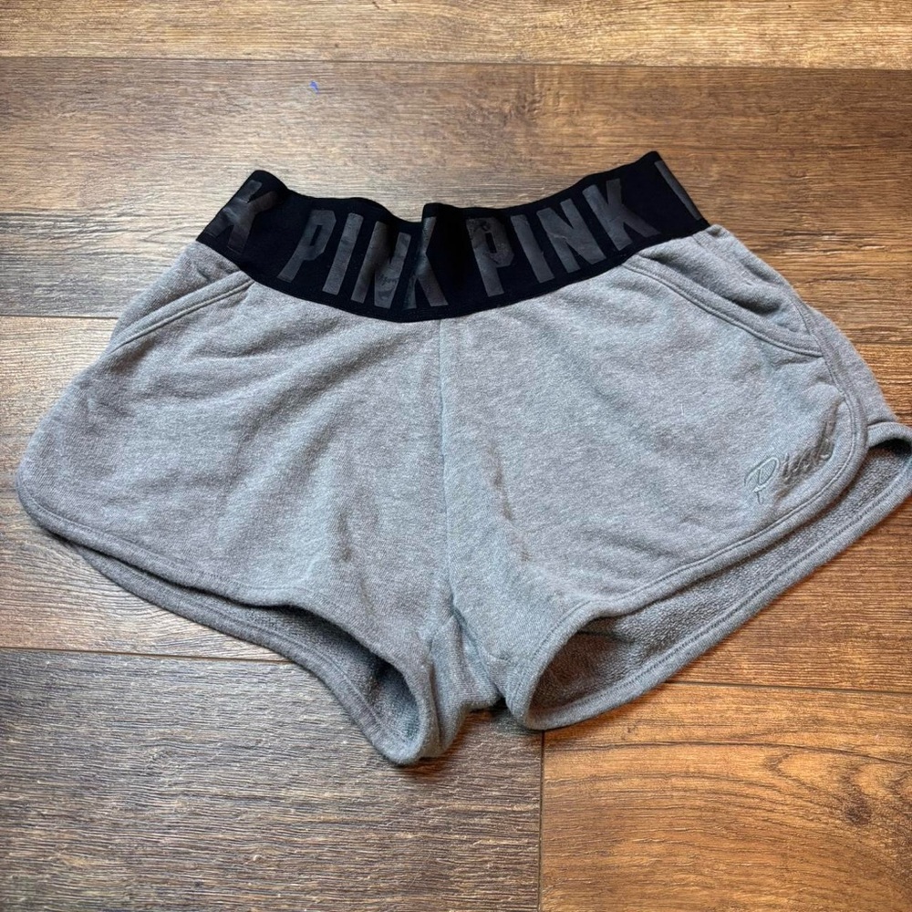 PINK Victoria's Secret Relaxed Shorts Gray Shorty Shorts Womens XS